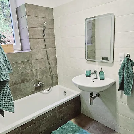 Lesni Apartment *